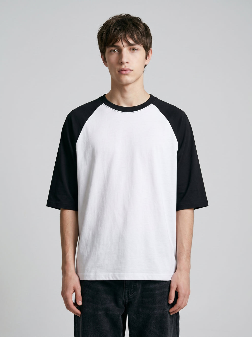 Oversized Raglan T-Shirt – Unisex Black White