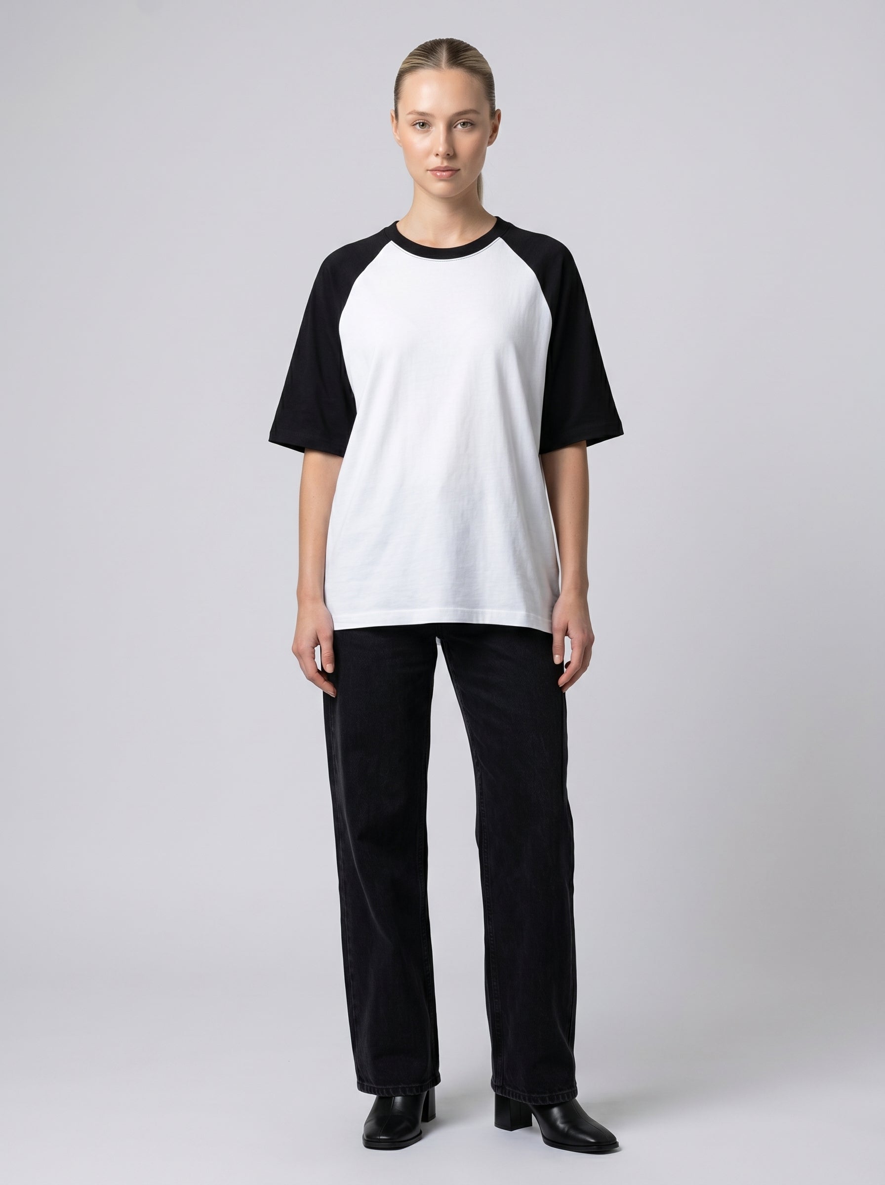Oversized Raglan T-Shirt – Unisex Black White