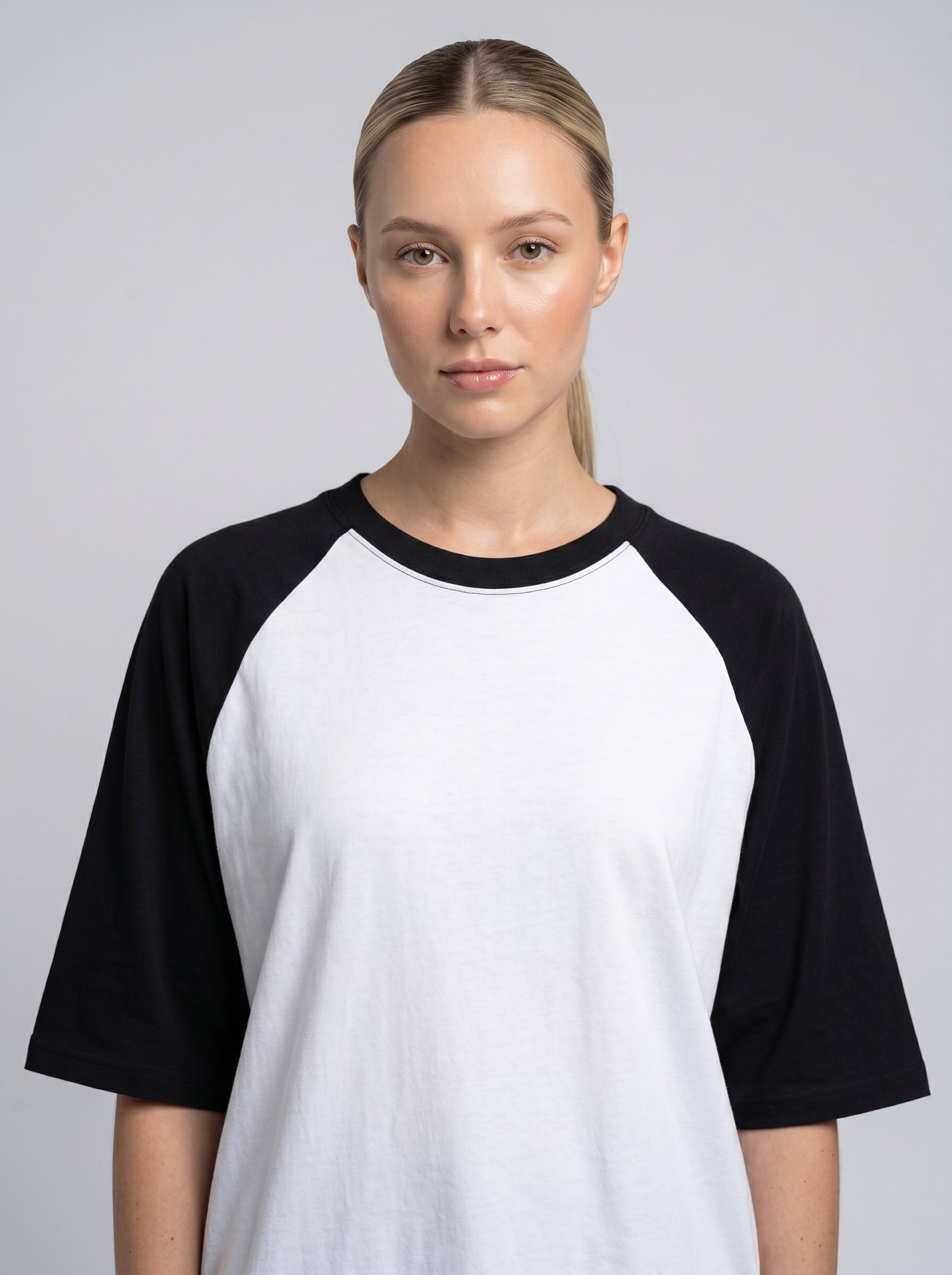 Oversized Raglan T-Shirt – Unisex Black White