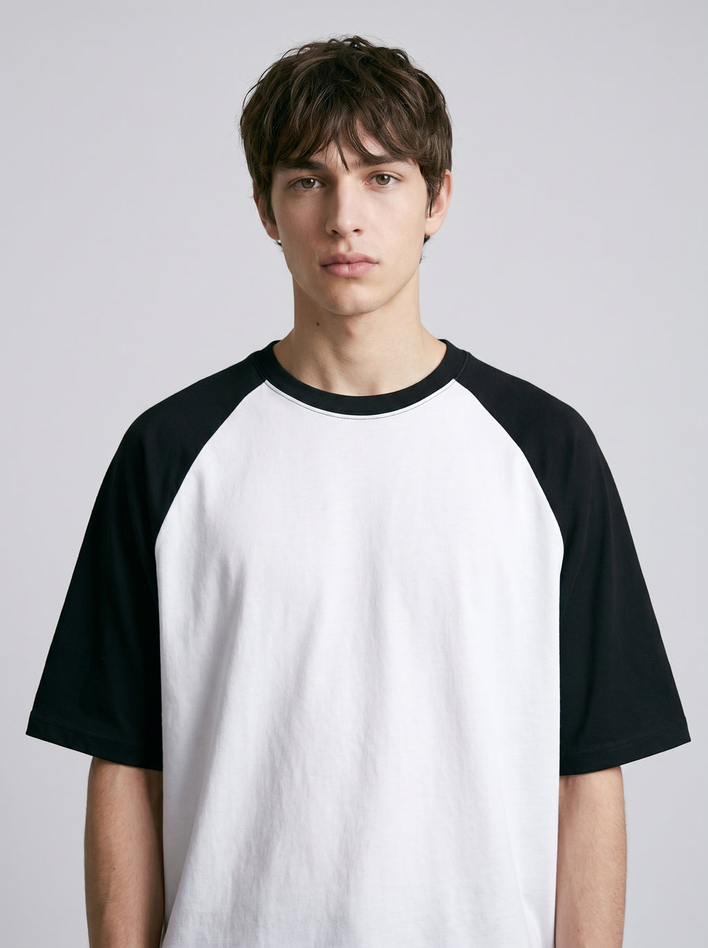 Oversized Raglan T-Shirt – Unisex Black White