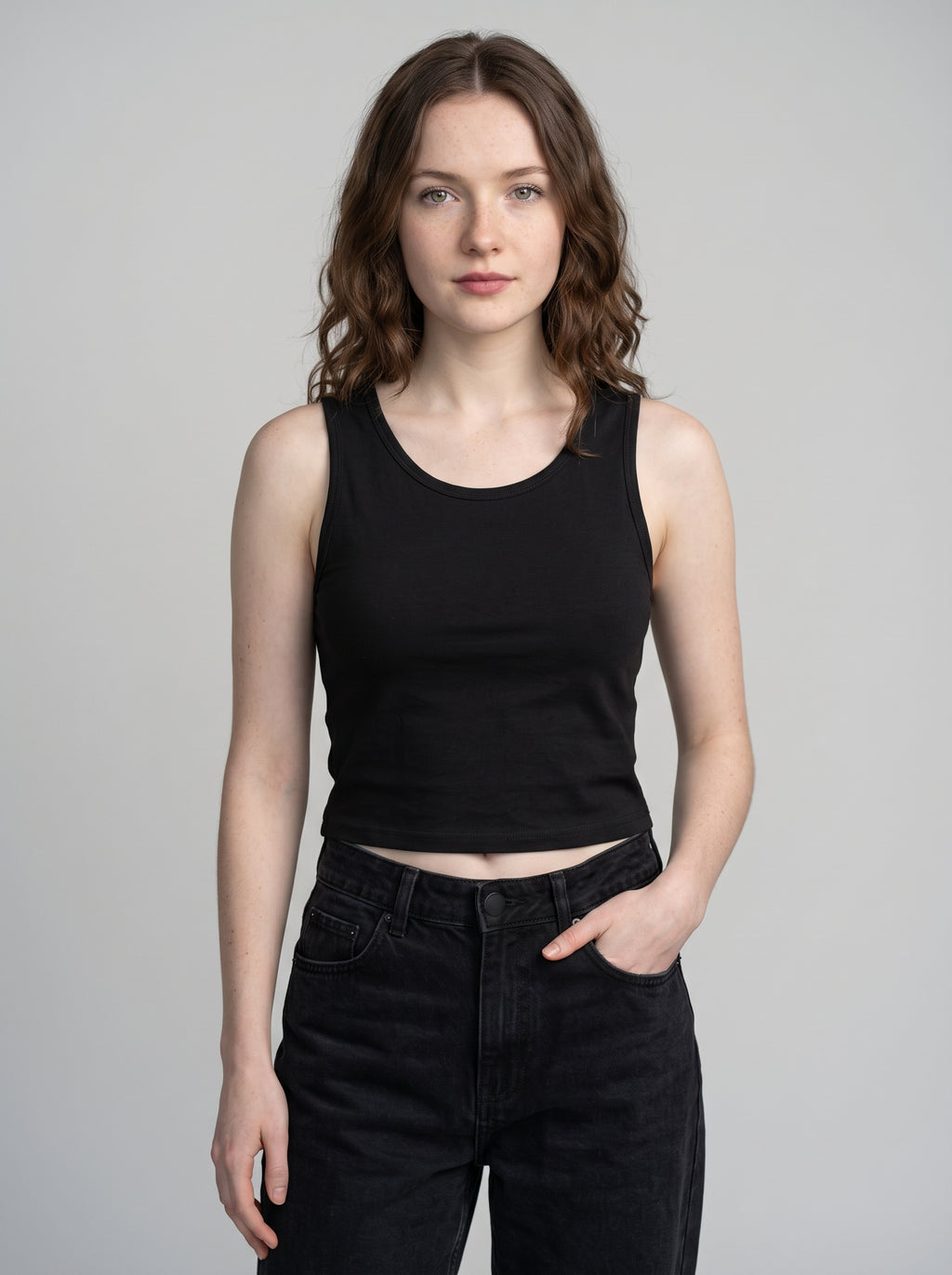 Essential Crop Tank Top - Black Regular Fit