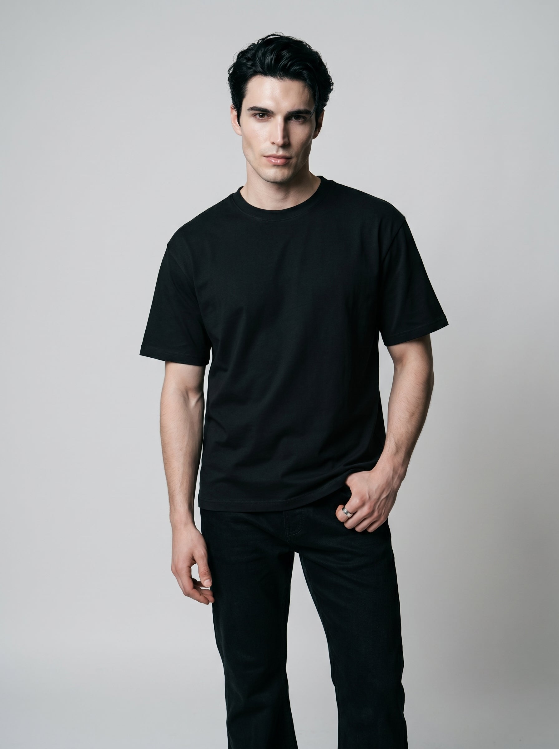 Essential Black Cotton T-Shirt - Regular Fit